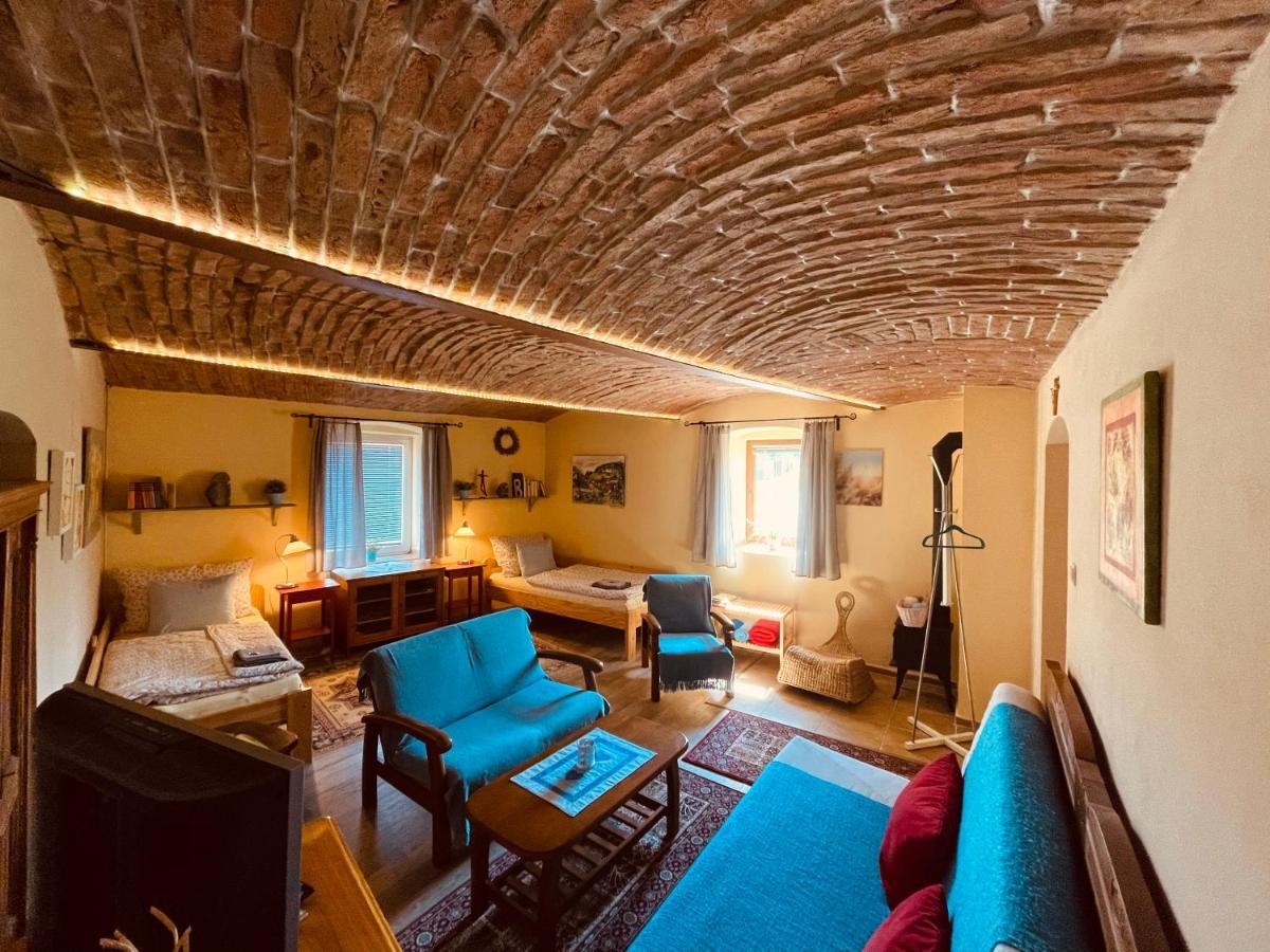 Apartmány U kapličky Kamyk nad Vltavou Kültér fotó