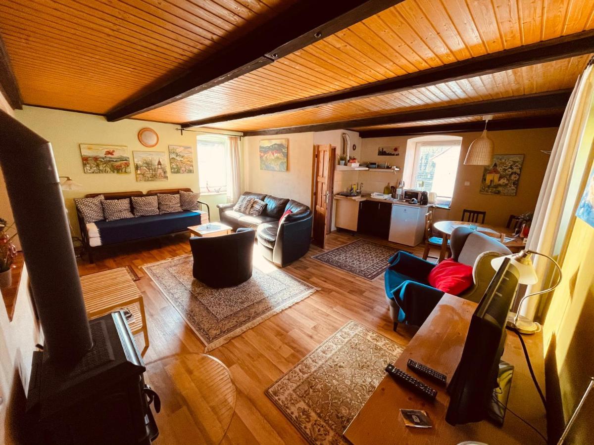 Apartmány U kapličky Kamyk nad Vltavou Kültér fotó