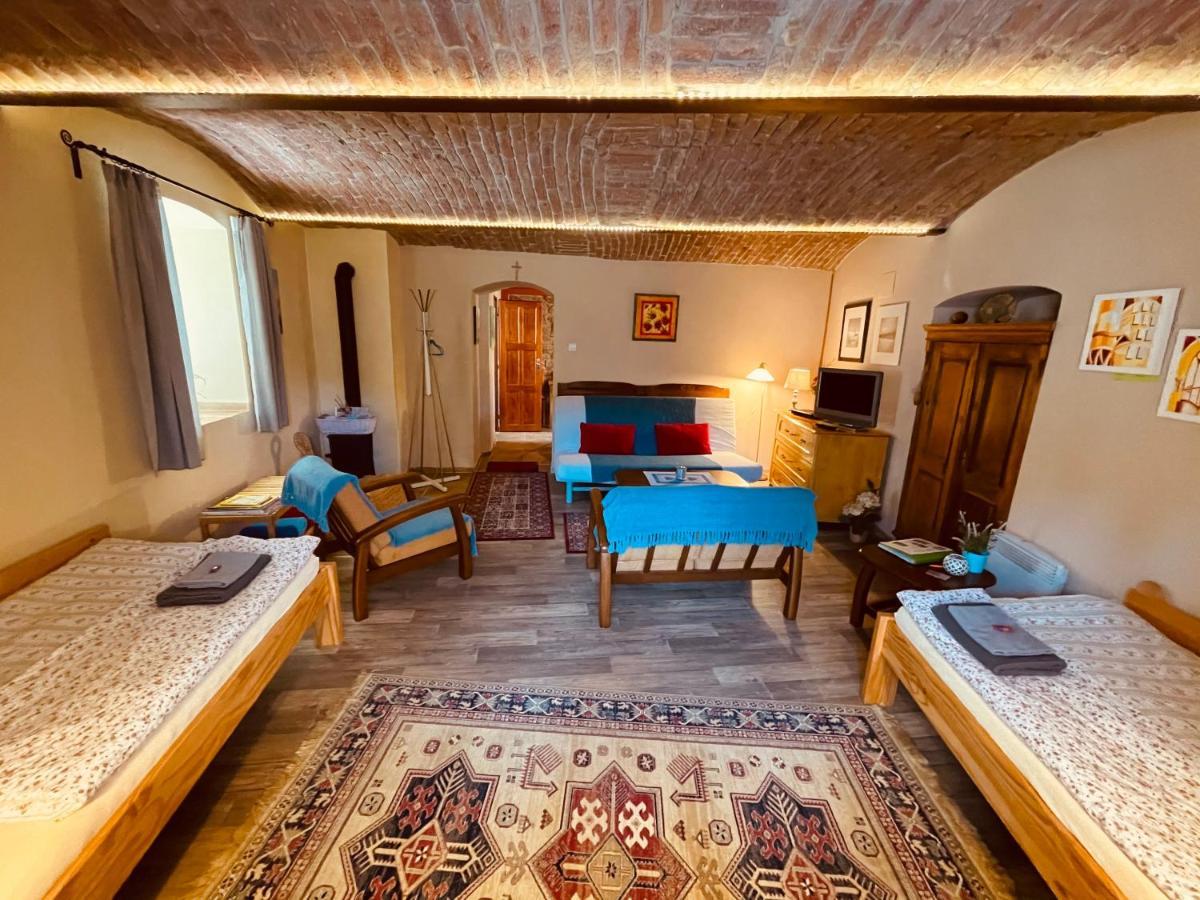 Apartmány U kapličky Kamyk nad Vltavou Kültér fotó