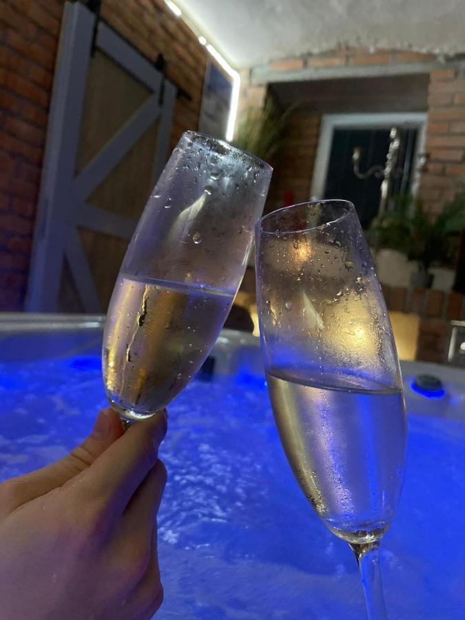 Apartmány U kapličky Kamyk nad Vltavou Kültér fotó