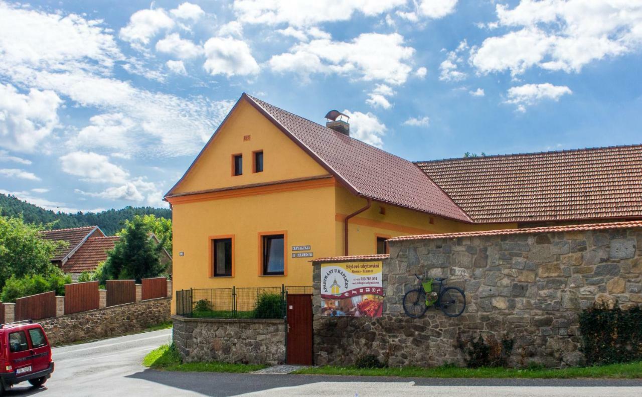 Apartmány U kapličky Kamyk nad Vltavou Kültér fotó